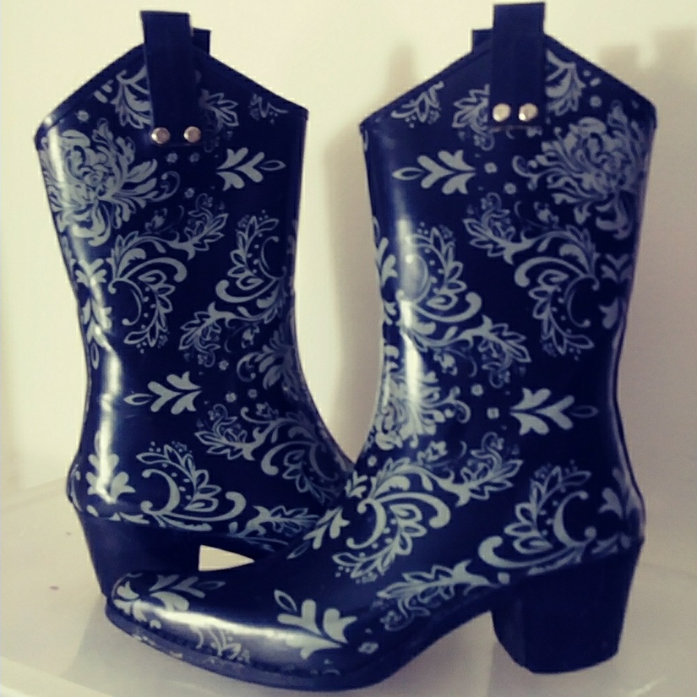 Western style / Cowgirl Rainboots